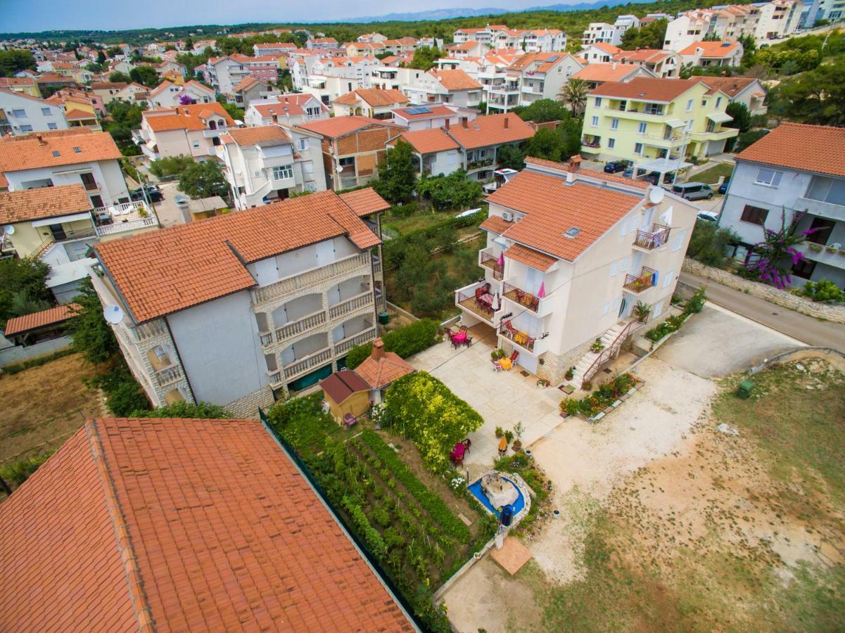 Apartmani Eda ซาดาร์ ภายนอก รูปภาพ